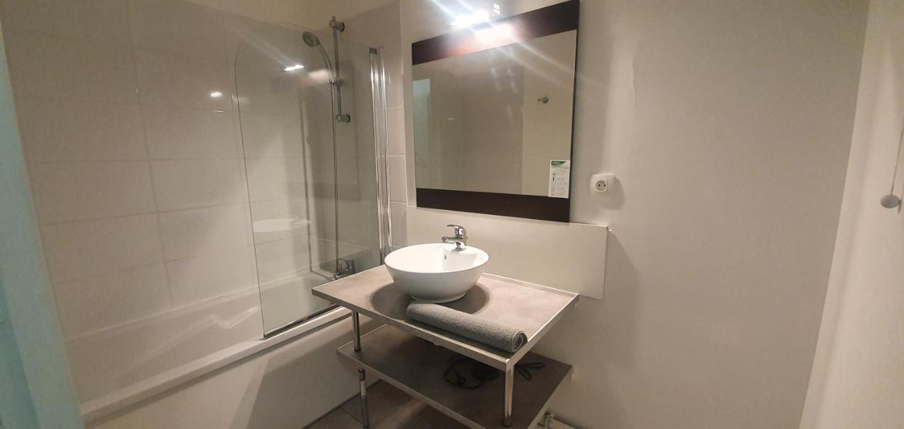 Appartement Le Baou Beni - Piscine, Climatisation&Parking à Gréoux-les-Bains Extérieur photo